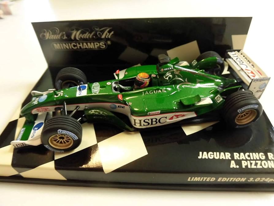 スロットカー　F1 マグナム　レーシング ミニカー Amazon | F1 1/24 アイルトン セナ ミニカー マクラーレン